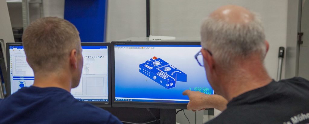 QOPAS Softwareschulung für einen Kunden mit 3D-Prüfkörper für die Scantechnik