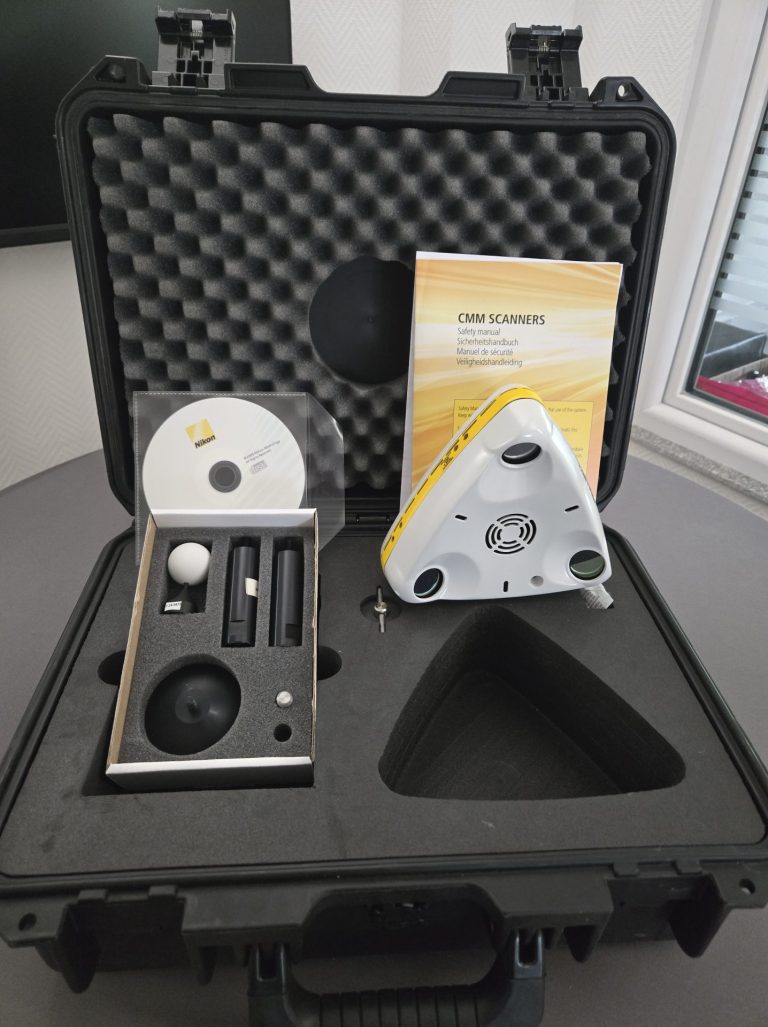 Gebrauchter Nikon Metrology XC65D-X-LS Laserscanner mit Transportkoffer und Zubehör aus dem Qopas Marktplatz